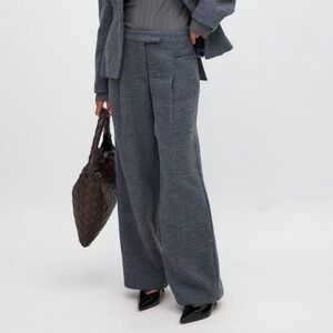 Na-Kd Blue Straight Mid Waist Suit Pants in Size 32